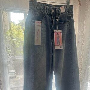 Simple Premium Flare Jeans in Classic Blue